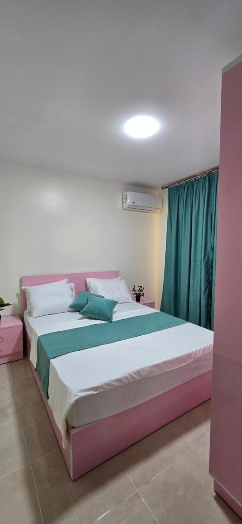 Tiba Golden Sunset Oasis